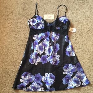 NWT Black Floral Chemise